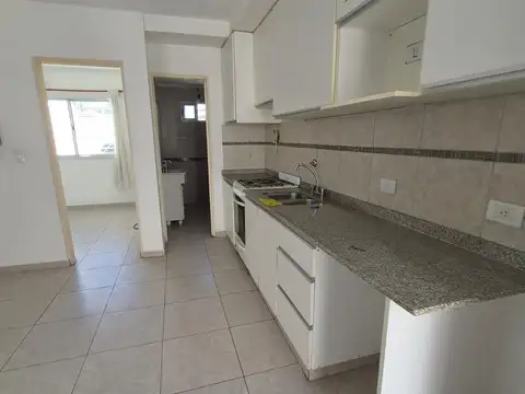 Departamento en venta. Castelar