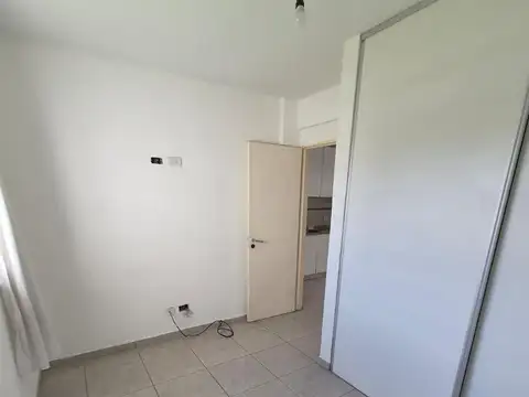 Departamento en venta. Castelar
