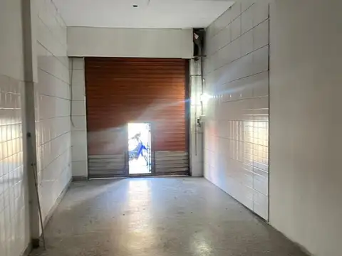 Local en Alquiler en Ingeniero Adolfo Sourdeaux, $ 1.400.000