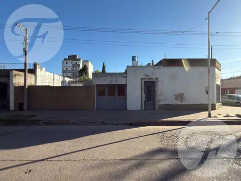 Esquina en San Pedro con potencial de vivienda, comercial o desarrollo | 260 m² | Ideal reciclaje