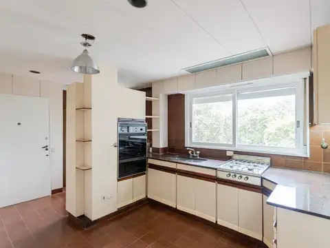 Departamento en Alquiler de 4 dormitorios