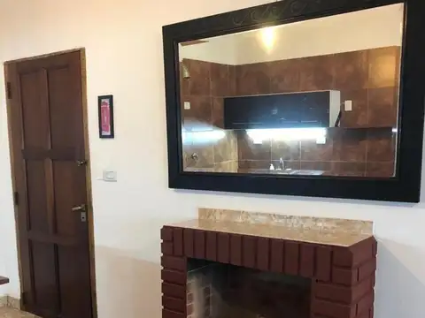 Pizarro 86 , Piso 1