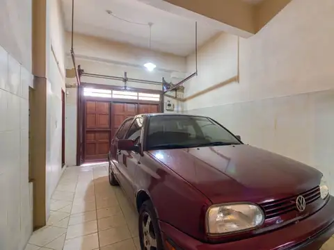 Galpon en Venta en Barrio Naón, USD 290.000