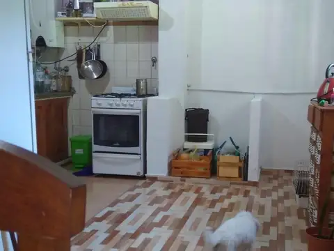 Depto Tipo Casa 4 ambientes con 1 baño