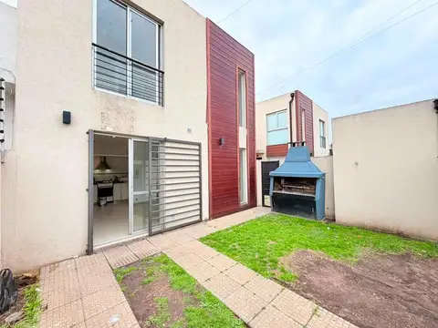 Casa en Alquiler de 2 dormitorios
