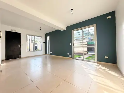 Casa en Alquiler en Ituzaingó, $ 1.200.000