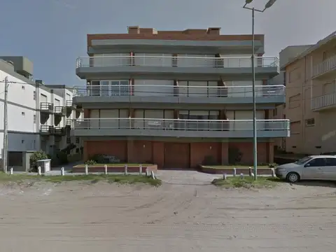 Departamento en venta - 6 Dormitorios 4 Baños - Pinamar