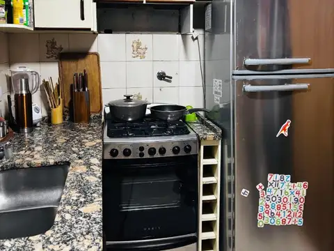 DUPLEX 3 AMBIENTES EN CARAPACHAY