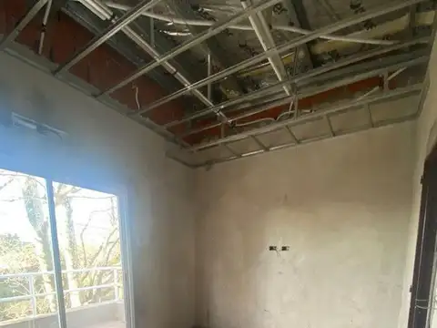 Depto Tipo Casa 2 ambientes con 1 baño