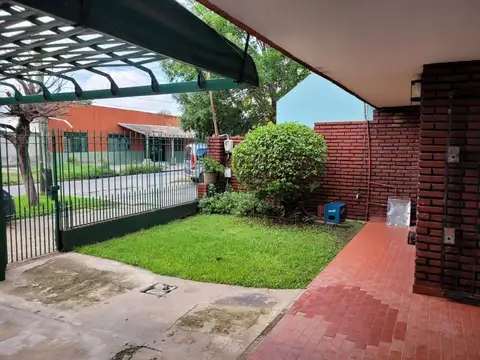 Venta Casa 6 ambientes en Lomas de Zamora