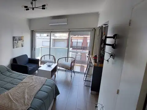 Almirante Brown 1400