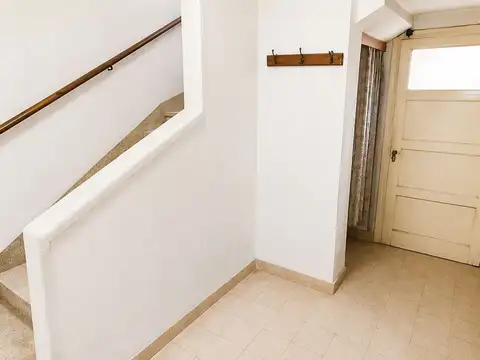 Depto Tipo Casa en Venta 76 años