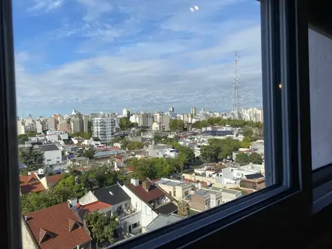 ALQUILER DEPARTAMENTO DE 4 AMBIENTES RECICLADO - ZONA PLAZA IRLANDA - APTO MASCOTAS