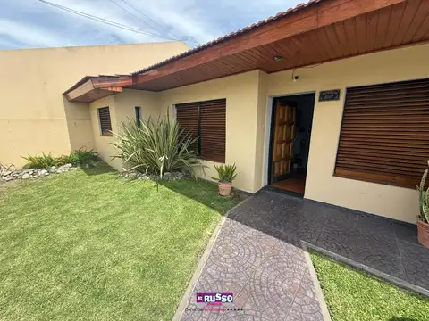 Casa en Venta en Villa Luzuriaga, USD 180.000