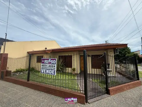 Venta Casa 3 Ambientes Villa Luzuriaga