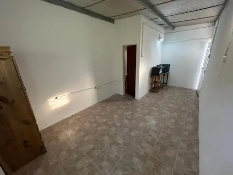Depto Tipo Casa 2 ambientes con 1 baño