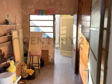 Casa 4 ambientes con 1 baño