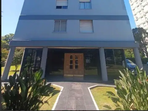 EXCELENTE DEPARTAMENTO -