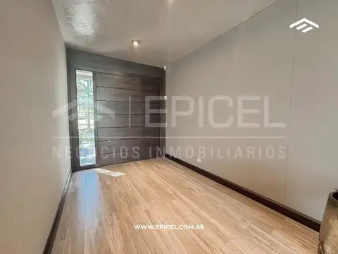 Casa en Alquiler de 4 dormitorios