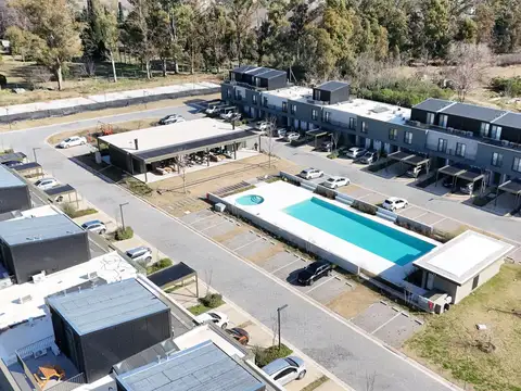 Townhouse en venta 4 ambientes en Oliden Joven Pilar