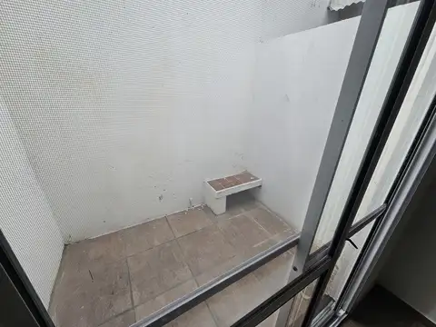 Depto Tipo Casa 2 ambientes con 1 baño