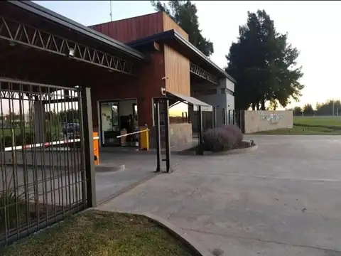 Terreno en Venta en Countries y Barrios Cerrados en Ezeiza, USD 87.000