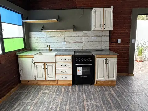 Depto Tipo Casa en Venta en Lanus Este, USD 65.000