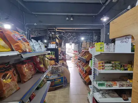Local en venta Pichincha sobre Avenida Francia 58