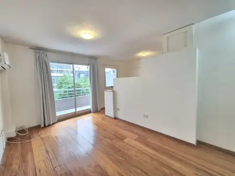 amplio ambiente en pleno Belgrano