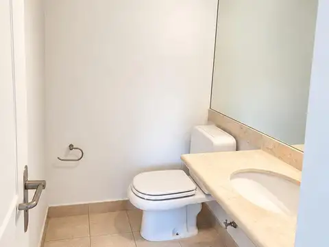 Departamento en Alquiler en Olivos Vías/Maipú, USD 2.200