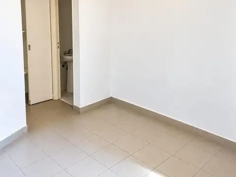 Departamento 4 ambientes con 3 baños