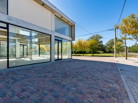 Local en Venta en Funes, USD 55.000