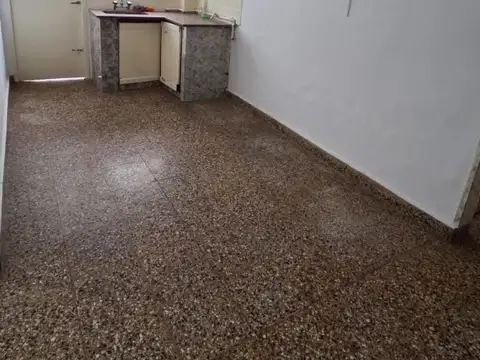 Depto Tipo Casa en Alquiler de 2 ambientes
