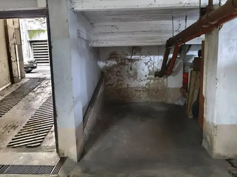 Cochera para motos en alquiler