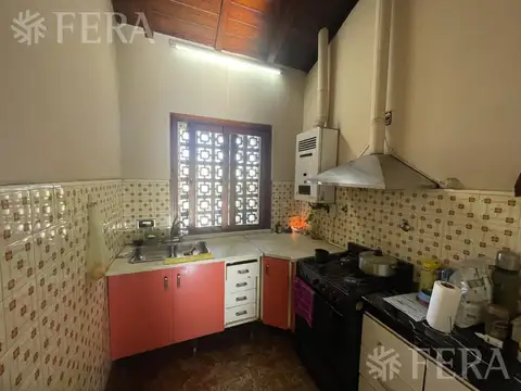 Depto Tipo Casa en Venta 40 años