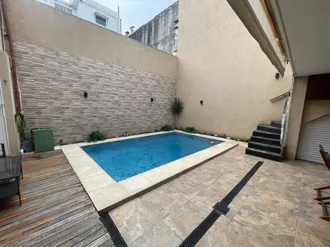 CASA. 5 AMBIENTES. VENTA. VILLA DEL PARQUE. CABA