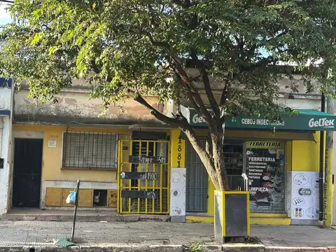 Venta local 50 mts2 San Vicente frente calle
