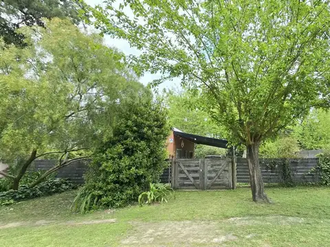 Casa 2 ambientes con 1 baño