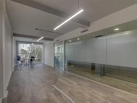 Oficina en Venta con 1 cochera