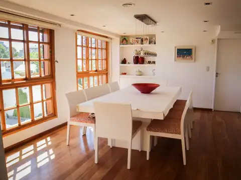 Departamento 5 ambientes con 3 baños