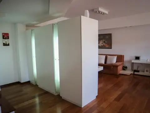 Departamento de 5 ambientes con 2 cocheras