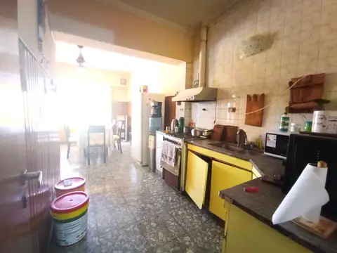 Vélez Sársfield 4100, Piso 1