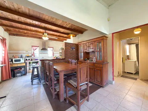 Casa en Venta con 1 cochera