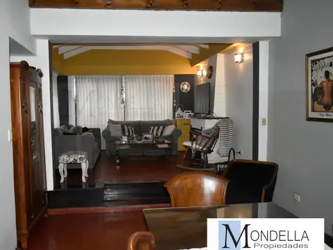 Casa 4 ambientes con 4 baños
