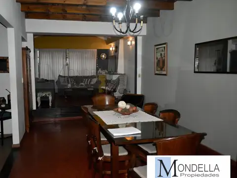 Casa en Venta en Castelar Norte, USD 320.000