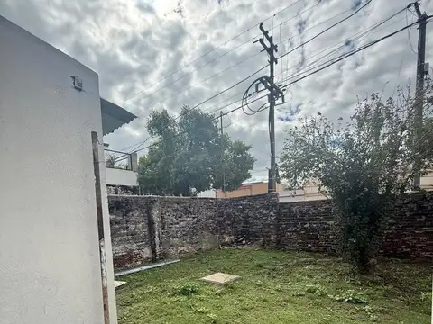 Casa en Barrio 9 de Julio