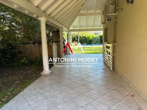 Casa en Venta en Septiembre, USD 275.000