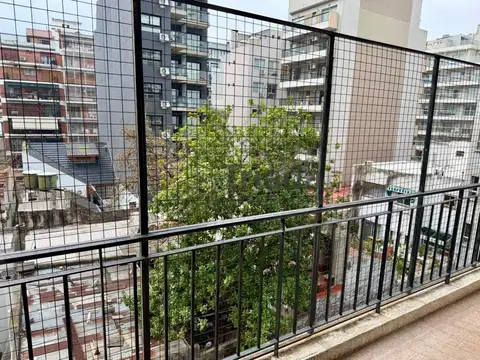 Departamento 4 ambientes con 3 baños