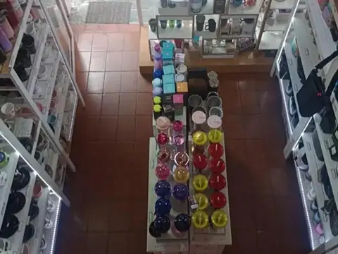 VENTA - LOCAL COMERCIAL - GALERIA- HAEDO CENTRO