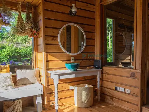 Casa 6 ambientes con 4 baños